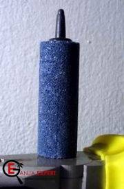 На каждое растение каннабиса ставится по одному воздушному камню