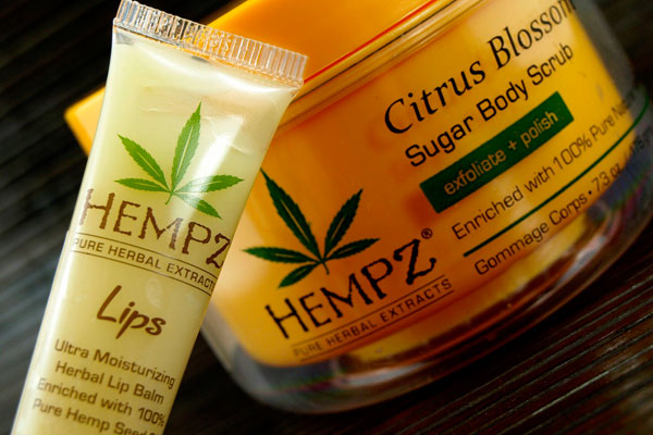 Косметика с экстрактом каннабиса